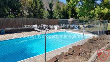 Main picture of 636 Upper River Rd