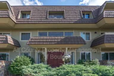 Main picture of 3150 Iris Ave