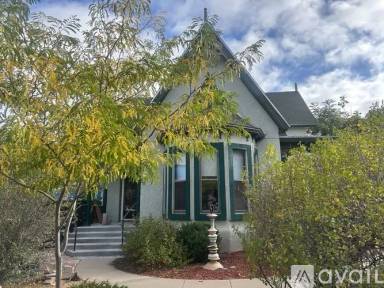 Main picture of 225 Midway Ave