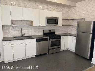 Main picture of 1808 S Ashland Ave