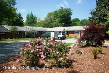 Main picture of 404 Hebron Rd