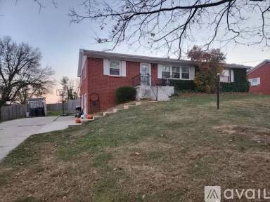 Main picture of 236 Miller Dr