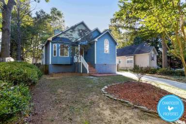 Main picture of 326 Wilson St