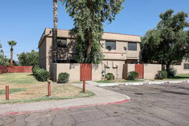 Main picture of 5047 N 39th Ln