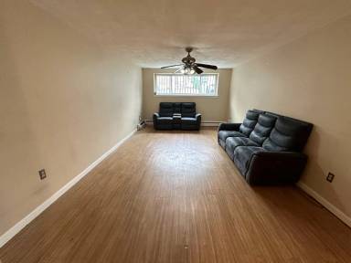 Main picture of 17-20 Radcliffe Rd Apartments