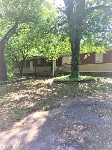 Main picture of 1305 N Lynn St