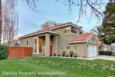 Main picture of 5125 Laguna Woods Dr
