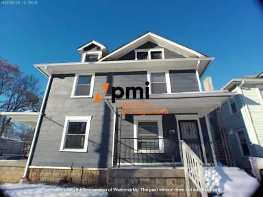 Main picture of 3504 N Kenwood Ave