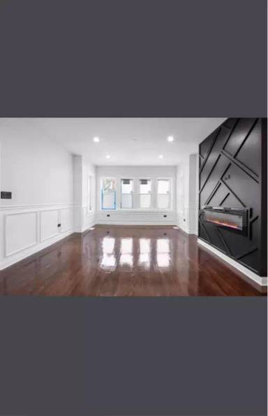 Main picture of 7835 S Euclid Ave