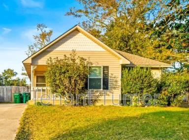 Main picture of 13300 Saint Martin Dr