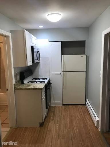 Main picture of 12 4th Street Pl