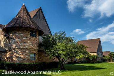 Main picture of Castlewood Apartments