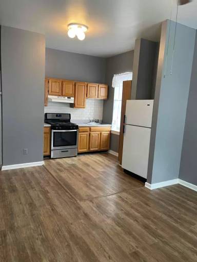 Main picture of 46 Trinity Pl