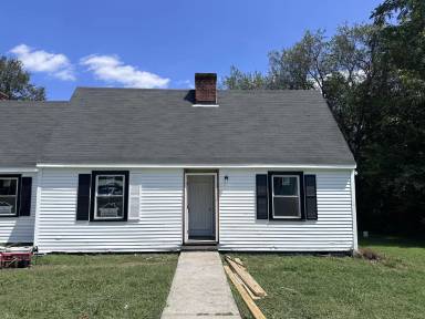 Main picture of 165 Cherry Ln