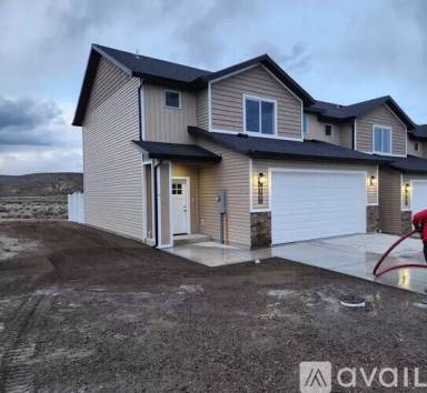 Main picture of 3042 N 5th St