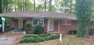 Main picture of 81 Oak Dr SW