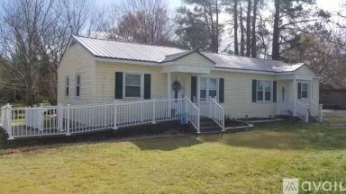 Main picture of 27425 Handsom Rd