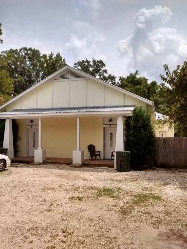 Main picture of 52890 State Highway 59