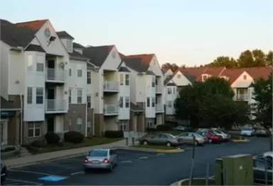 Main picture of 8951 Town Center Cir
