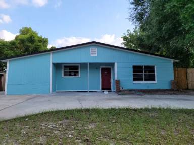 Main picture of 624 Acapulca Way
