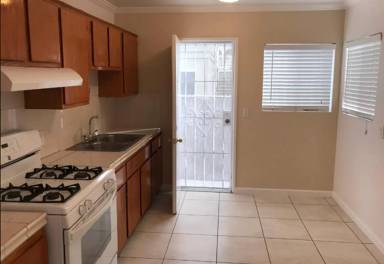Main picture of 2086 Irving Ave