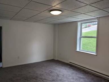 Main picture of 225 Baltimore St