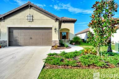 Main picture of 212 Palidoro Cir