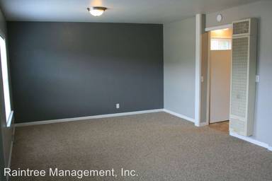 Main picture of 1639 SE Main St