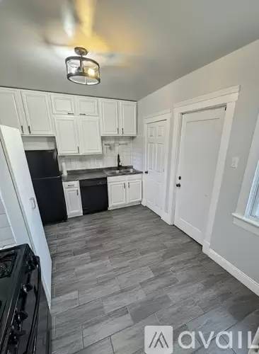 Main picture of 12 E Germania St