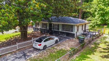 Main picture of 2803 Revere Dr NW