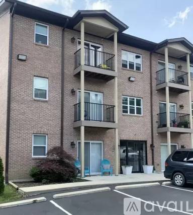 Main picture of 732 Ohio Pike