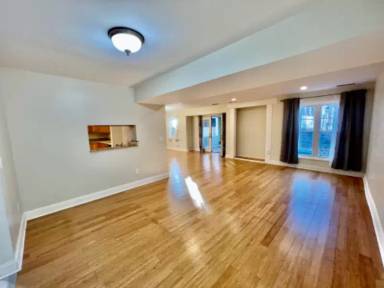 Main picture of 30 Grant Hill Ct