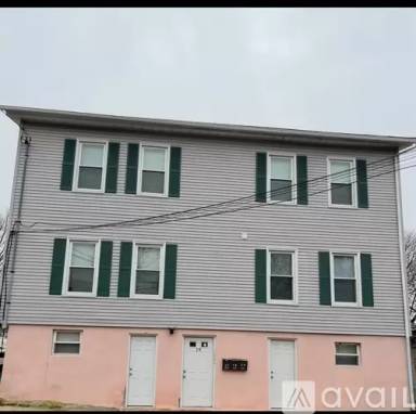 Main picture of 19 Hawkins St