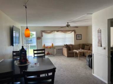 Main picture of 740 Horizons W