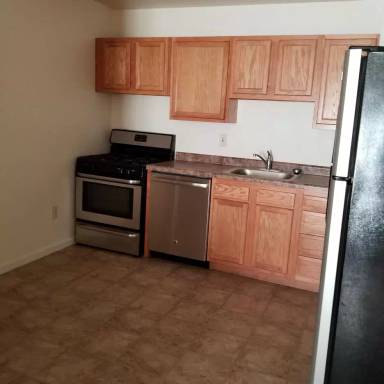 Main picture of 2204 Constitution Blvd