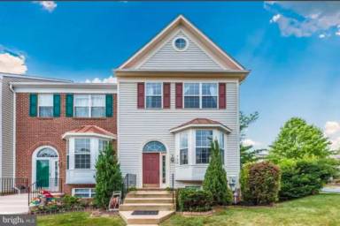 Main picture of 900 Halleck Dr