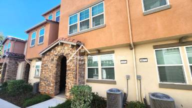Main picture of 4474 Corse Walk