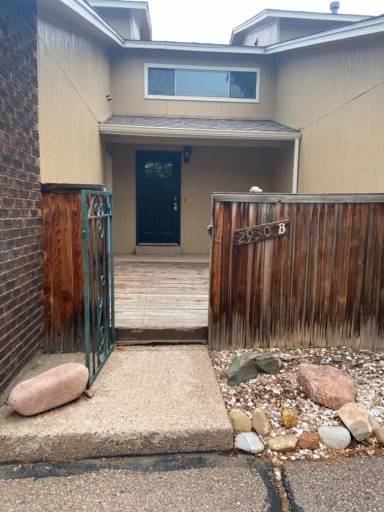 Main picture of 2930 Rams Ln