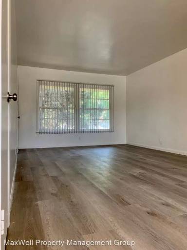 Main picture of 6264 Willowcrest Ave