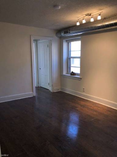 Main picture of 914 Pine St