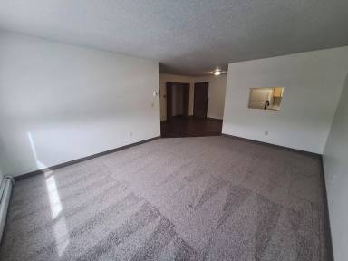 Main picture of 2049 30th Ave S