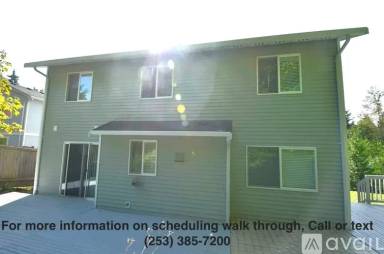 Main picture of 7424 46th Pl NE