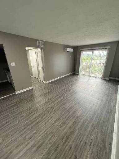 Main picture of 2074 Fairmont Ct