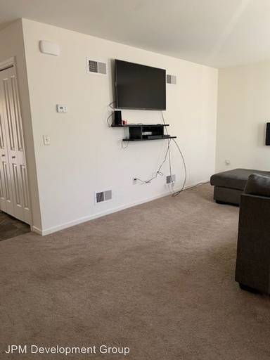 Main picture of 110 Nolan Dr