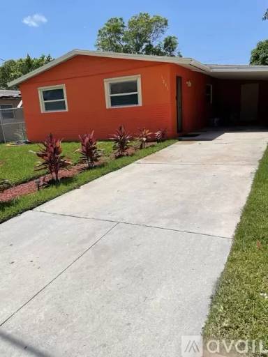 Main picture of 1281 W 35th St