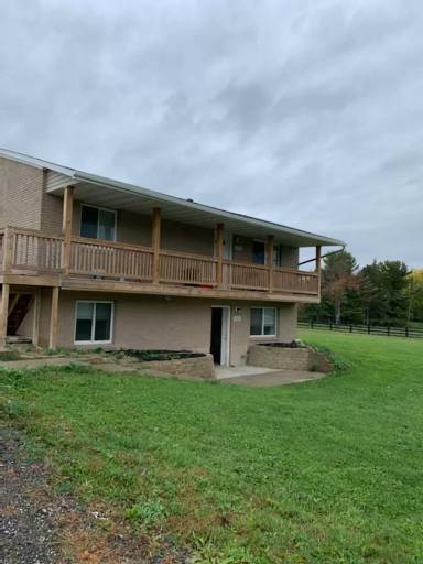 Main picture of 9355 Valley View Dr