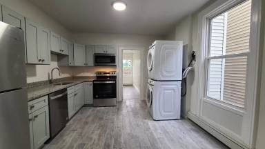 Main picture of 1513 5th Ave