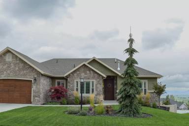 Main picture of 409 N 750 E