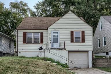 Main picture of 3705 N 55th St