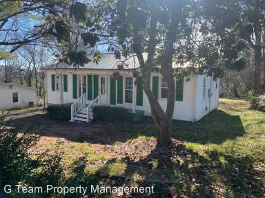 Main picture of 335 Luster Ln
